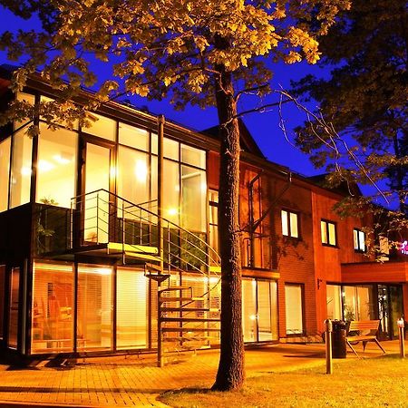 Sajutu Parka Hostelis Valmiera Exterior photo
